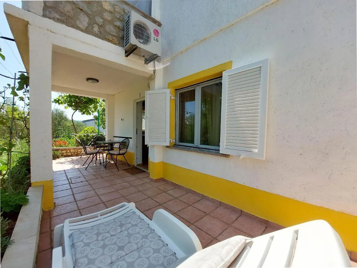 Apartments Marica Čižići