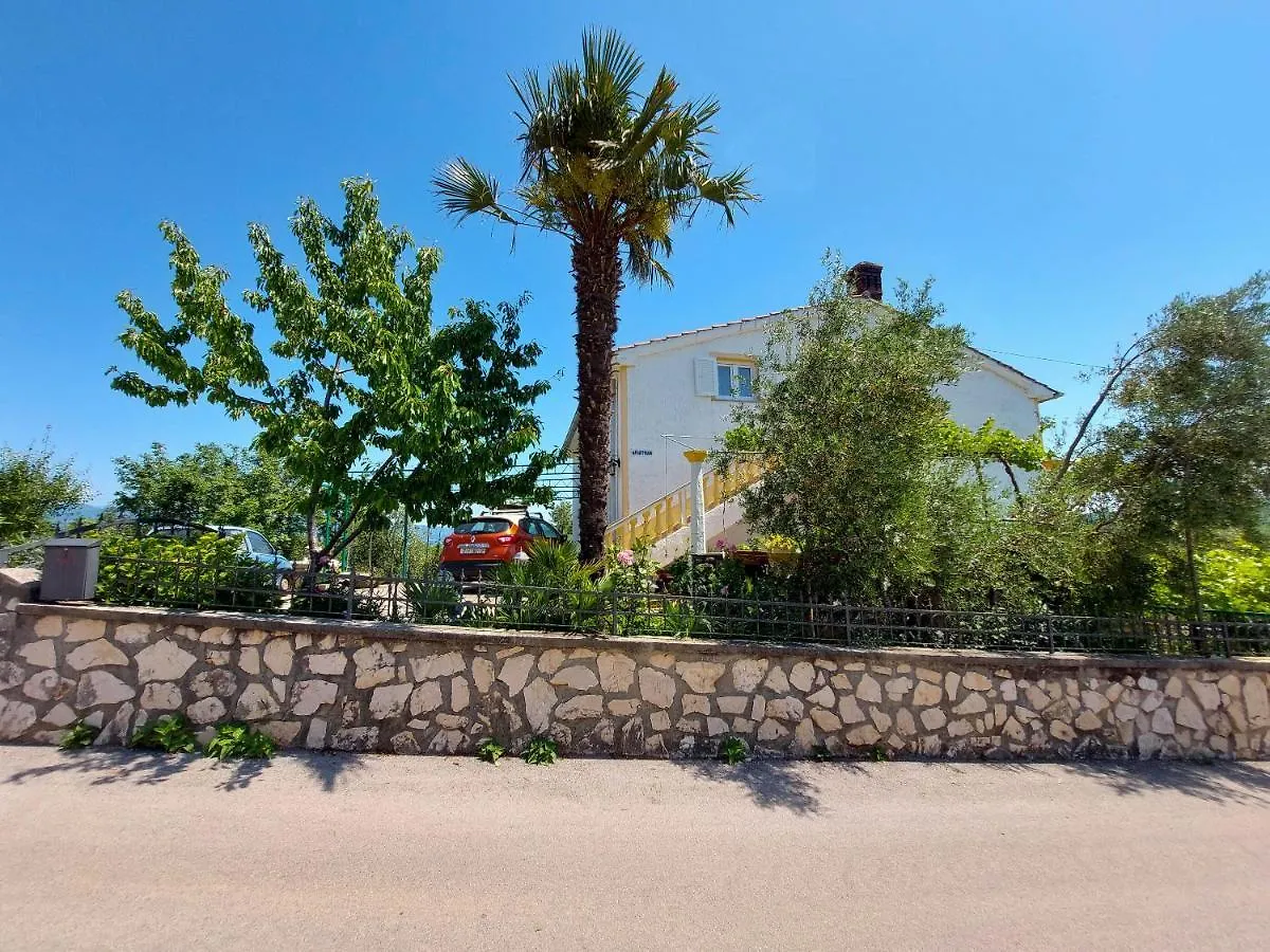 Apartments Marica Čižići